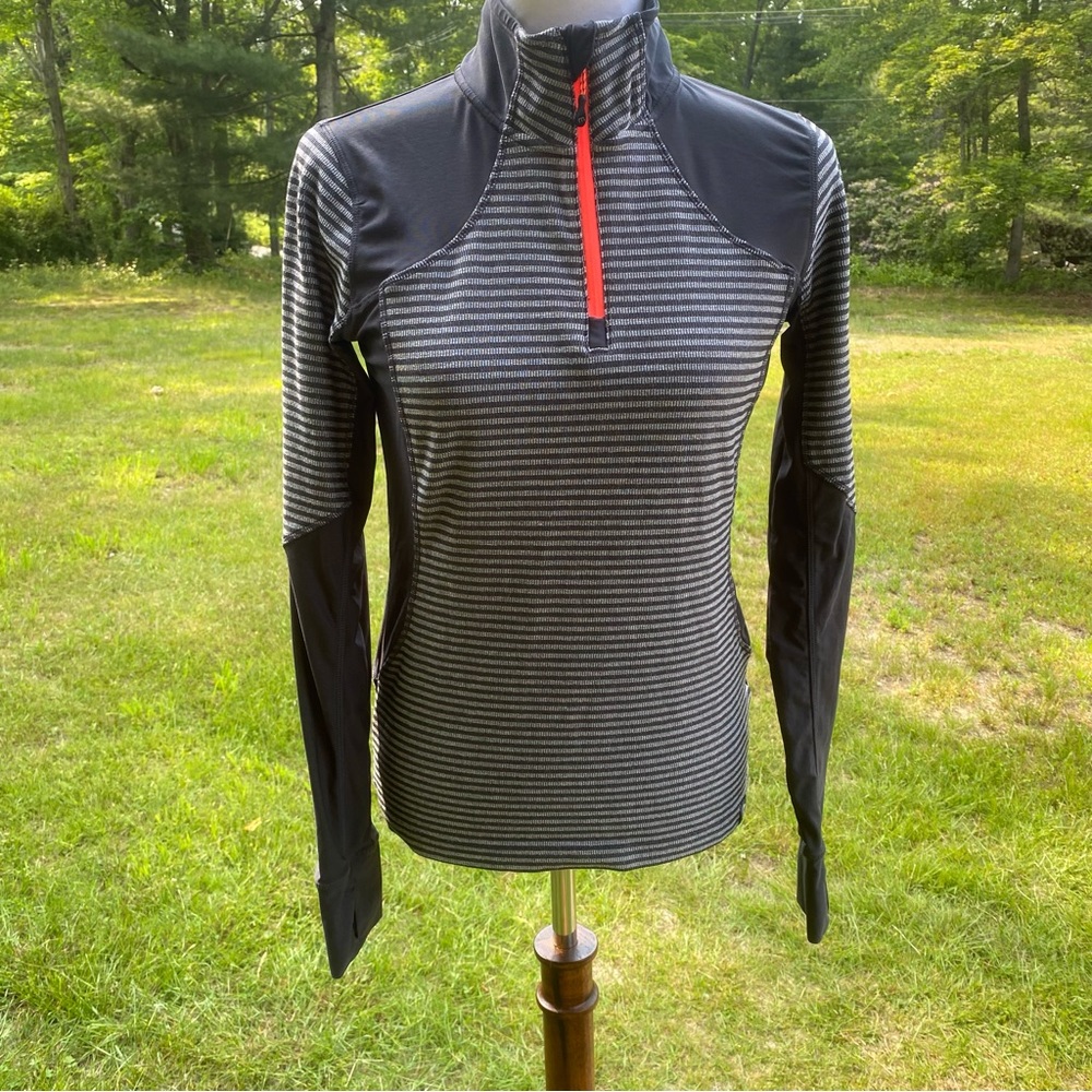 MONDETTA TOP 1/4 ZIP ACTIVE LONG SLEEVE GRAY STRIPE NEON ORANGE ZIPPER FITTED S